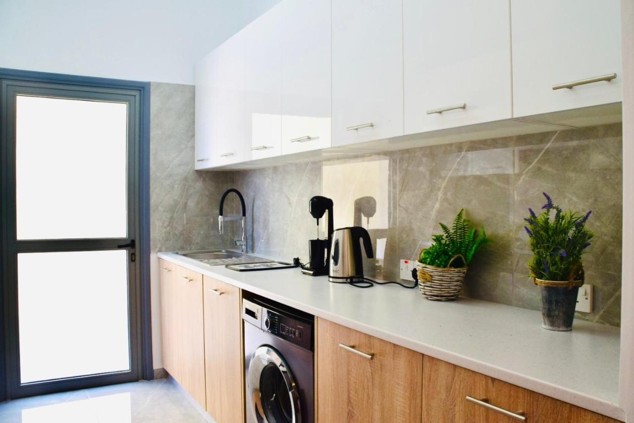 Apartament Coastal Getaway Larnaca Zewnętrze zdjęcie